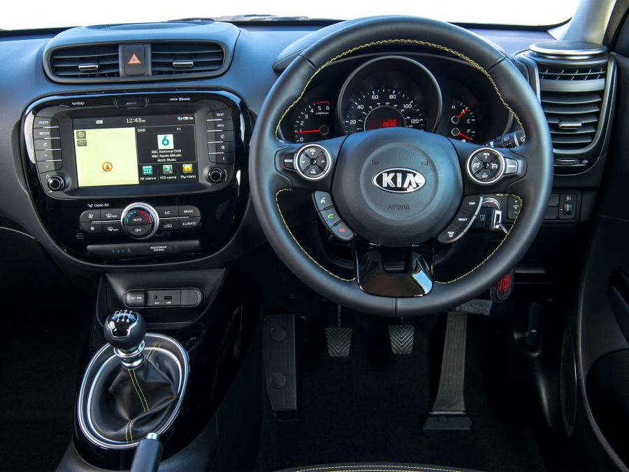  Kia Soul 2014 года  (UK) (фото 18 из 26)